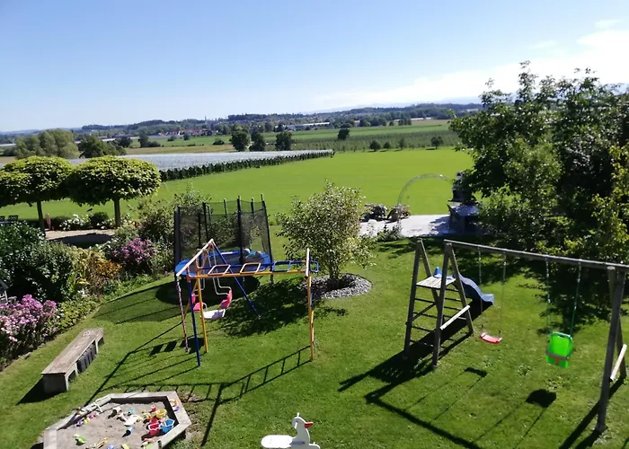 Haus Kienast Апартаменты Маркдорф